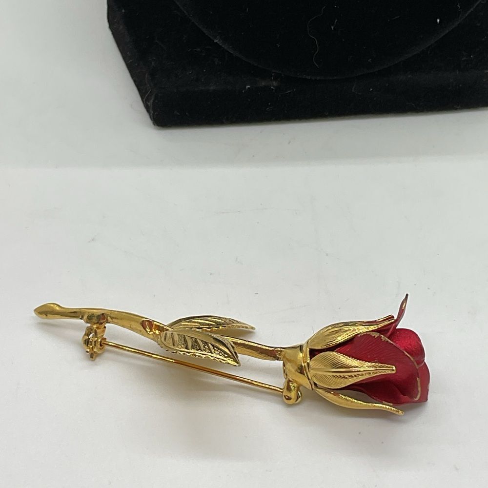 Vintage Giovanni Gold Toned and Red Rose Brooch - Picture 6 of 7